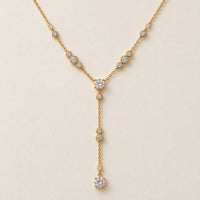 Collar Luz en Y con Zirconias
