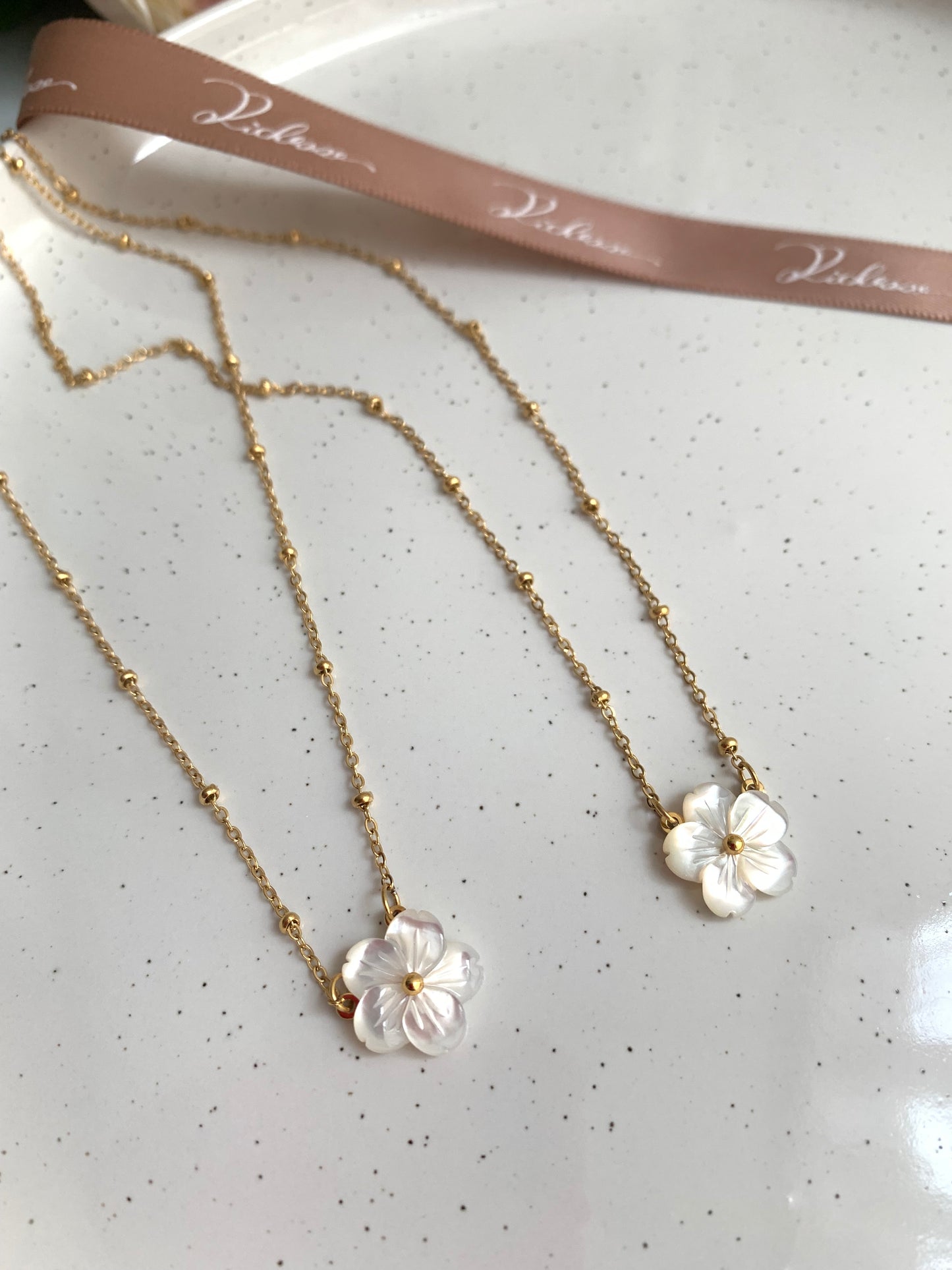 Collar de sakura japonesa 🌸 - Richesse accesorios