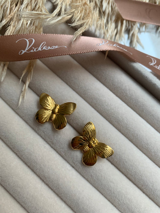 Aretes Delicados Mariposa en Vuelo - Richesse accesorios