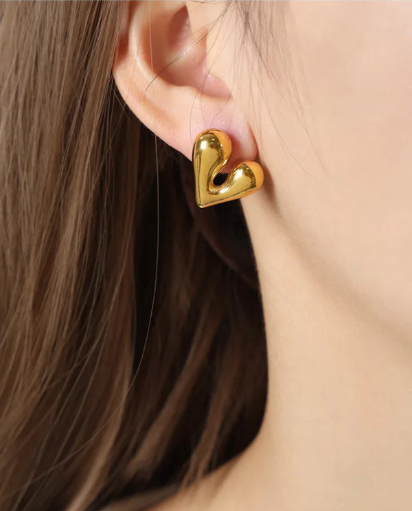 Aretes de corazón con un diseño bonito y adorable.(solido) - Richesse accesorios