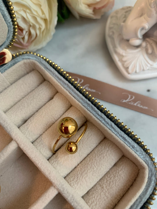 Anillo Minimalista de Doble Esfera - Richesse Jewels