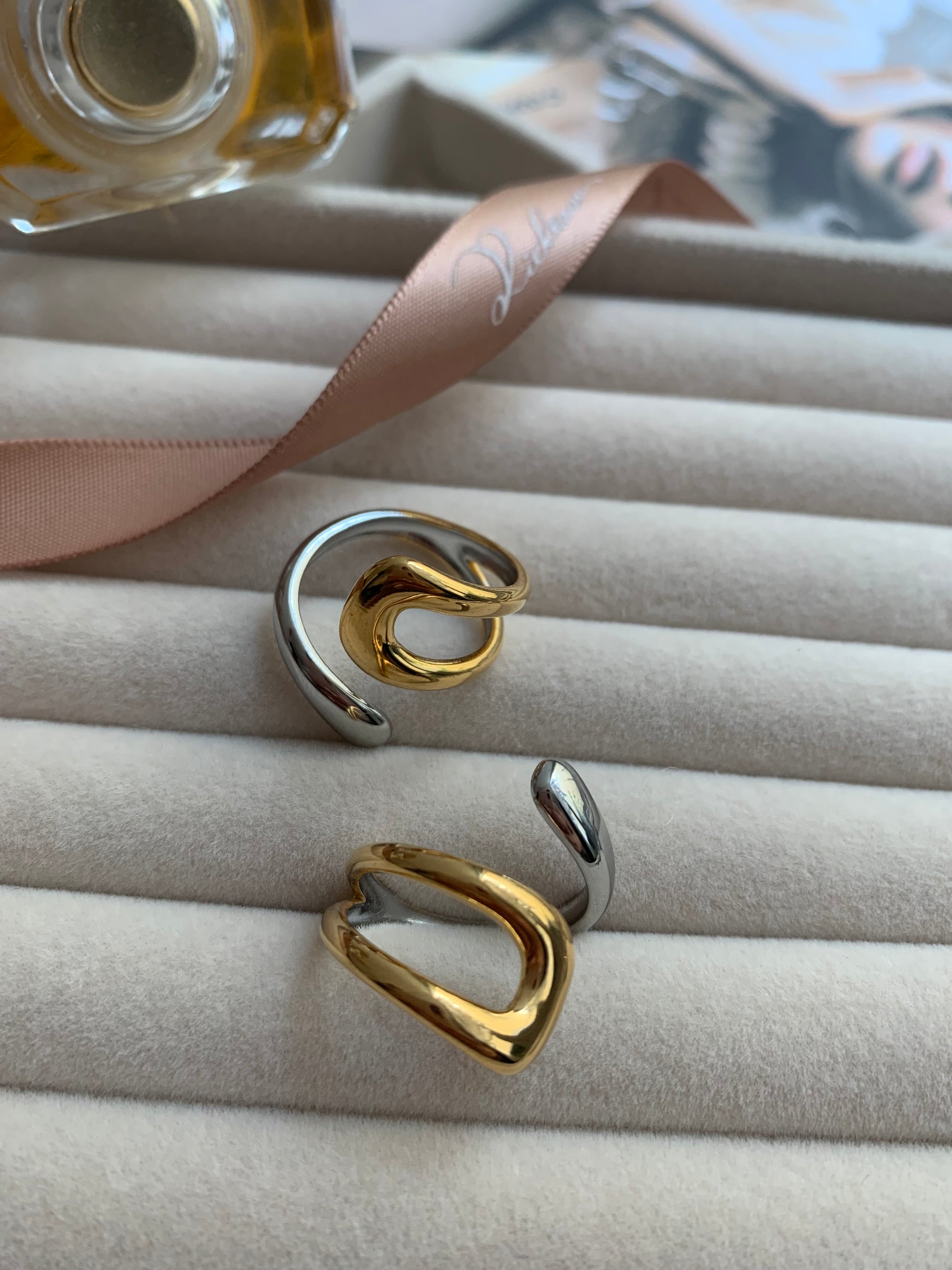 Anillo Rosa Bicolor - Richesse Jewels
