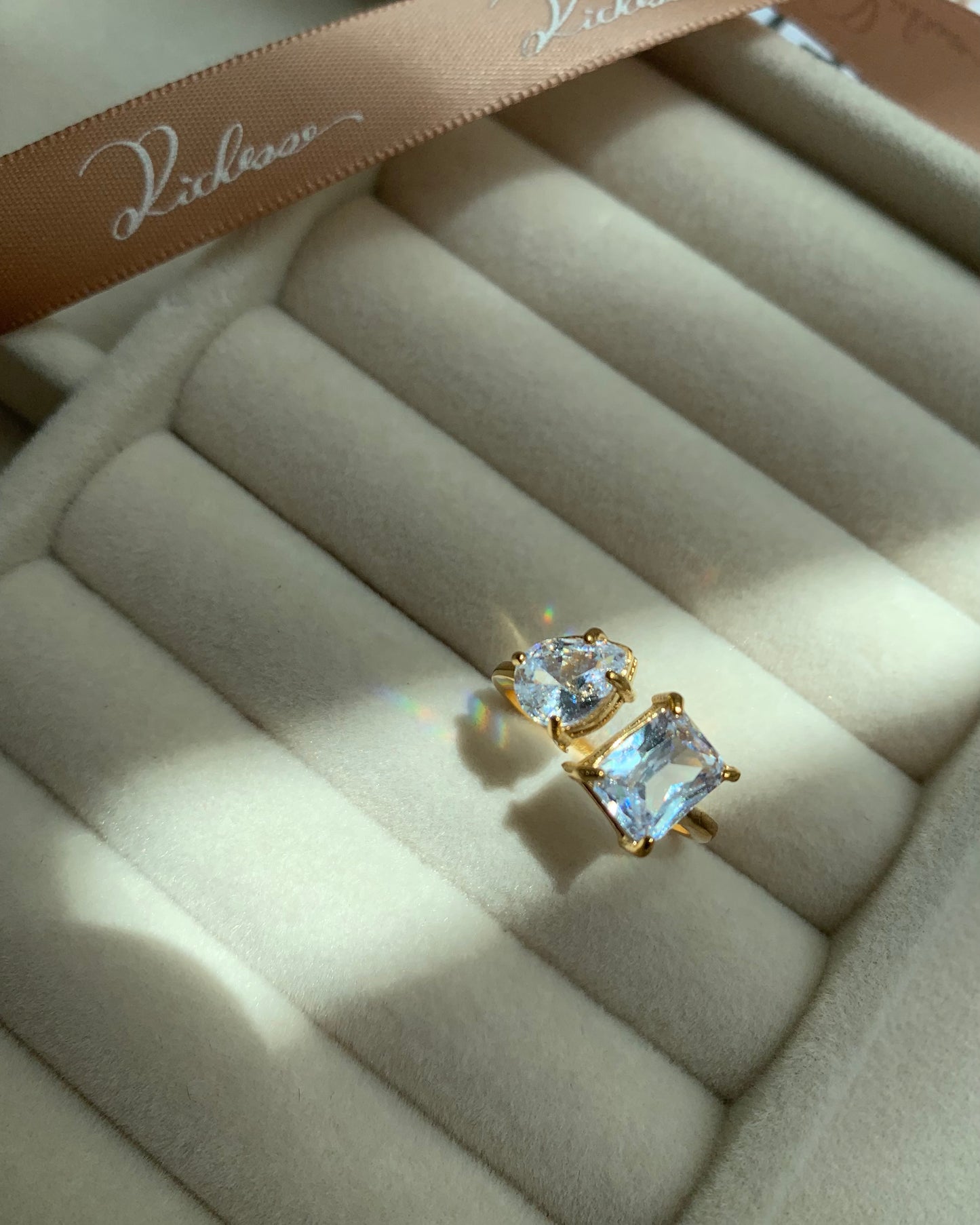 Anillo Uriel de Gran Popularidad - Richesse Jewels