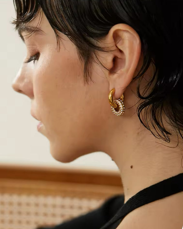 Aretes Aphrodite con Dije Glamuroso - Richesse Jewels
