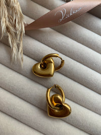 Aretes Clásicos con Dije de Corazón