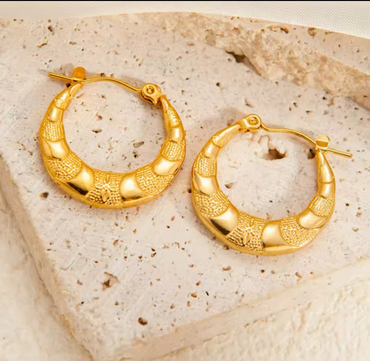 Aretes básicos hoops - Richesse Jewels