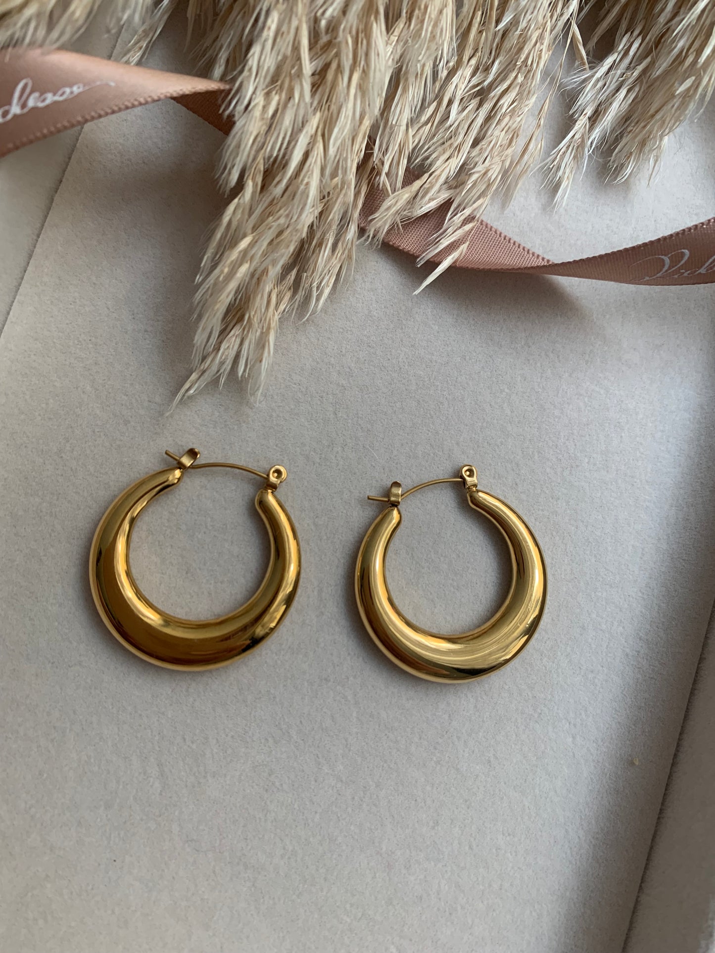 Aretes de diseño minimalista - Richesse Jewels