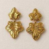 Aretes Hiedra Dorados de Doble Hoja