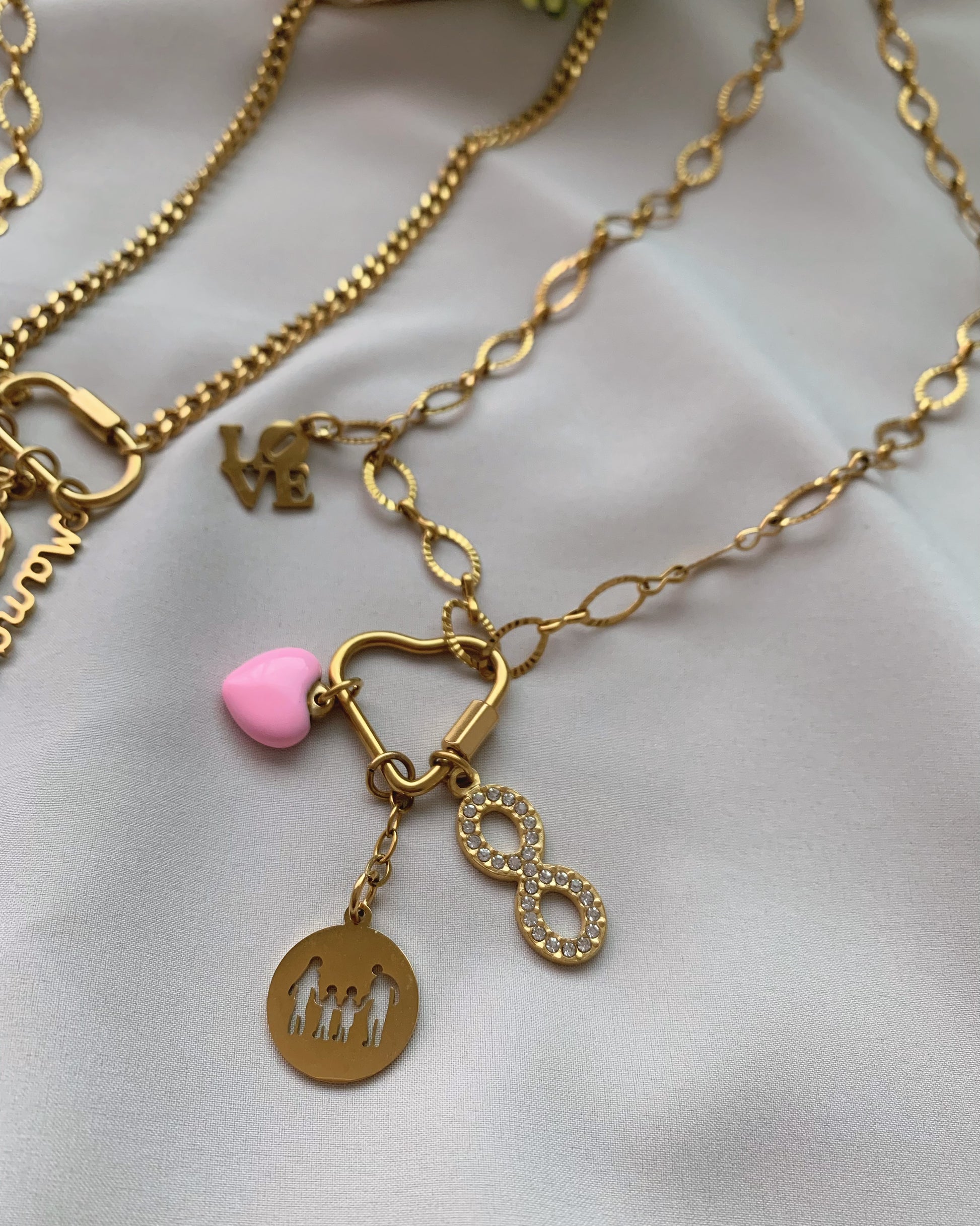 Collar Amor Infinito Familiar - Richesse Jewels