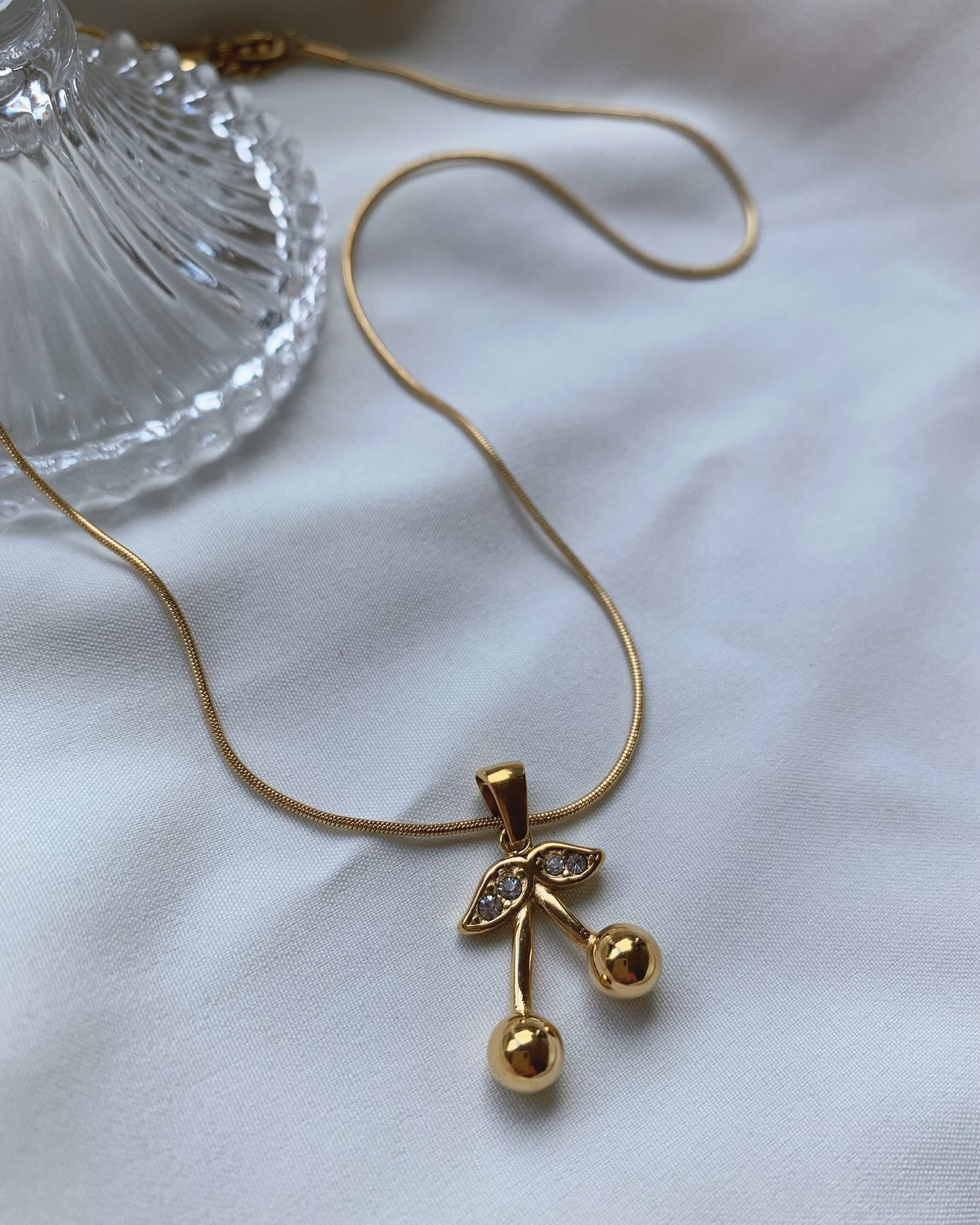 Collar Amor de Cereza Dorada - Richesse Jewels