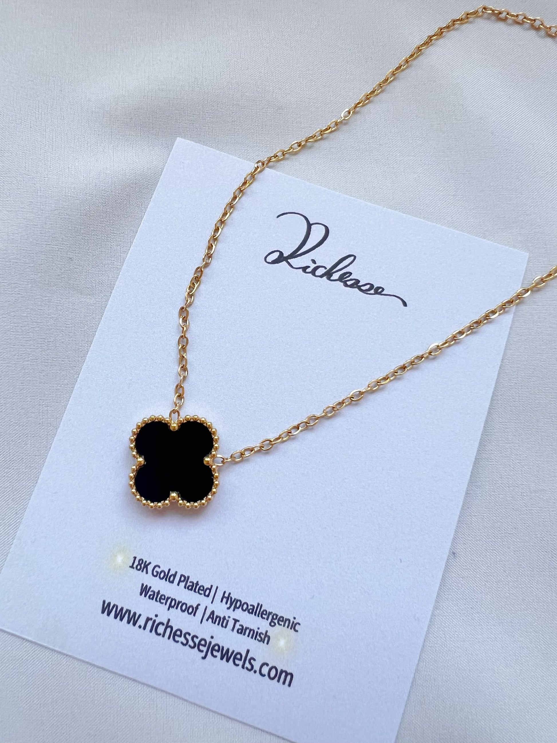 Collar Aphrodite Trébol de Cuatro Hojas - Richesse Jewels