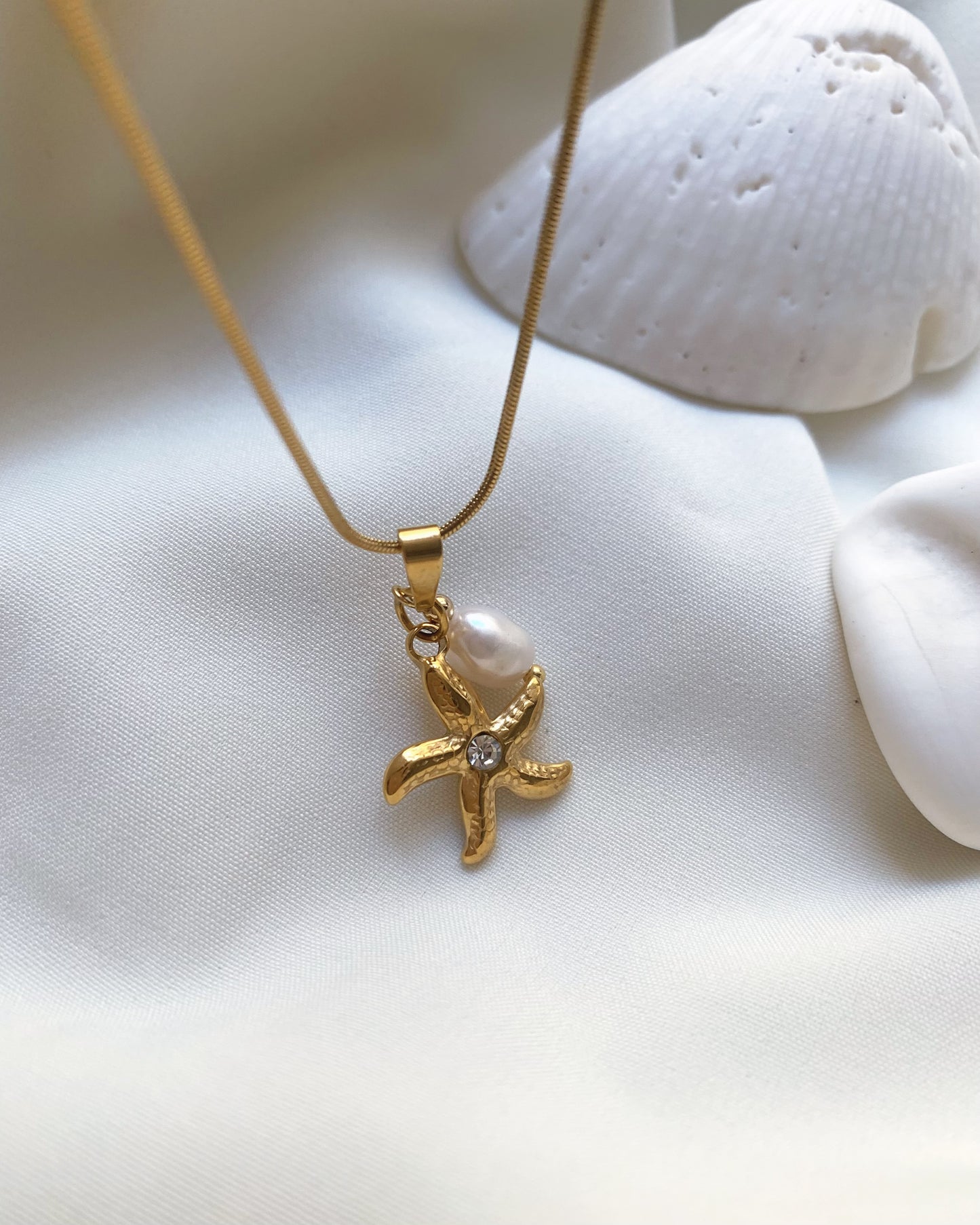 Collar Estrella de Mar y Perla - Richesse Jewels