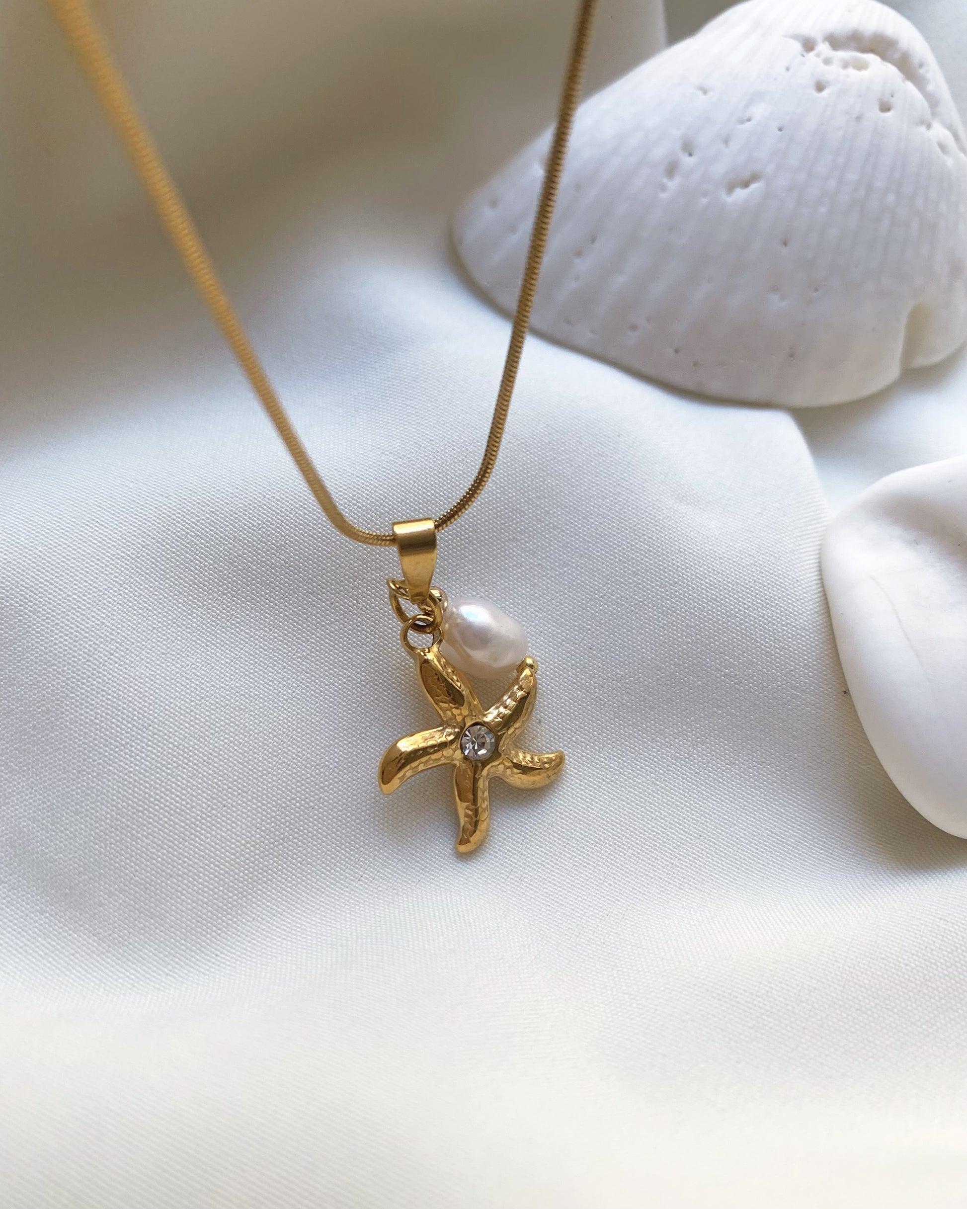 Collar Estrella de Mar y Perla - Richesse Jewels