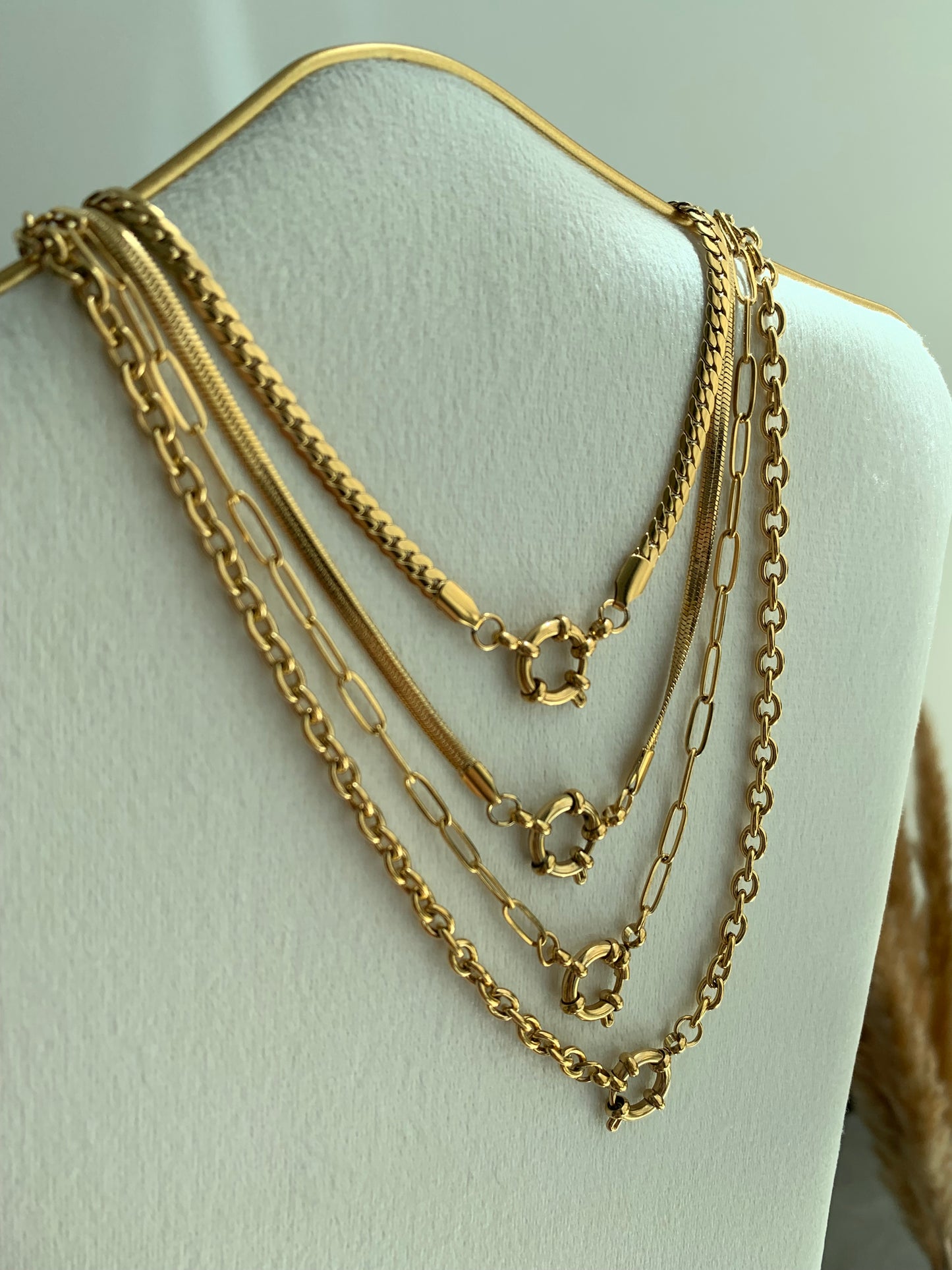 Collar Fino y Plano Desmontable - Richesse Jewels