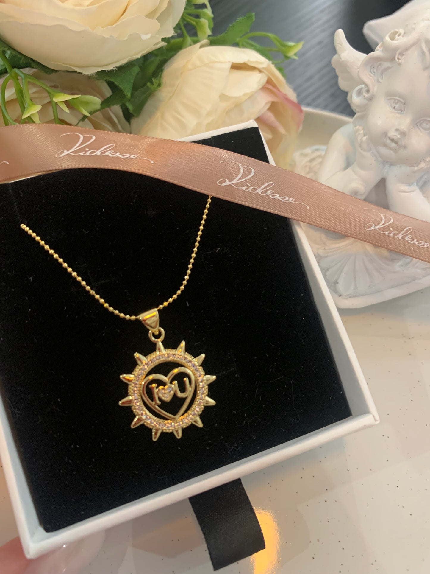Collar con el texto “I love you ” - Richesse Jewels