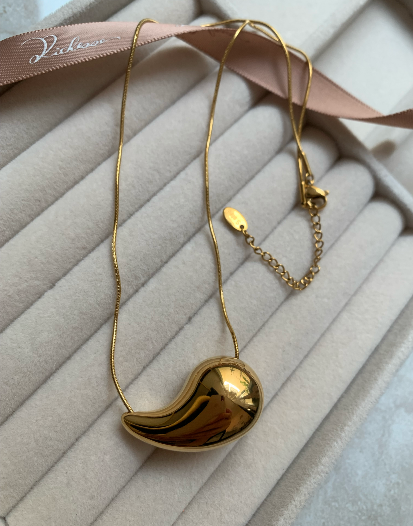 Collar con forma de gota de agua 1pcs - Richesse Jewels