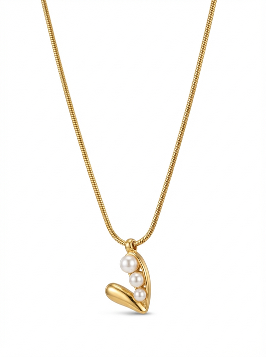 Collars de Corazón Triple Perla - Richesse Jewels