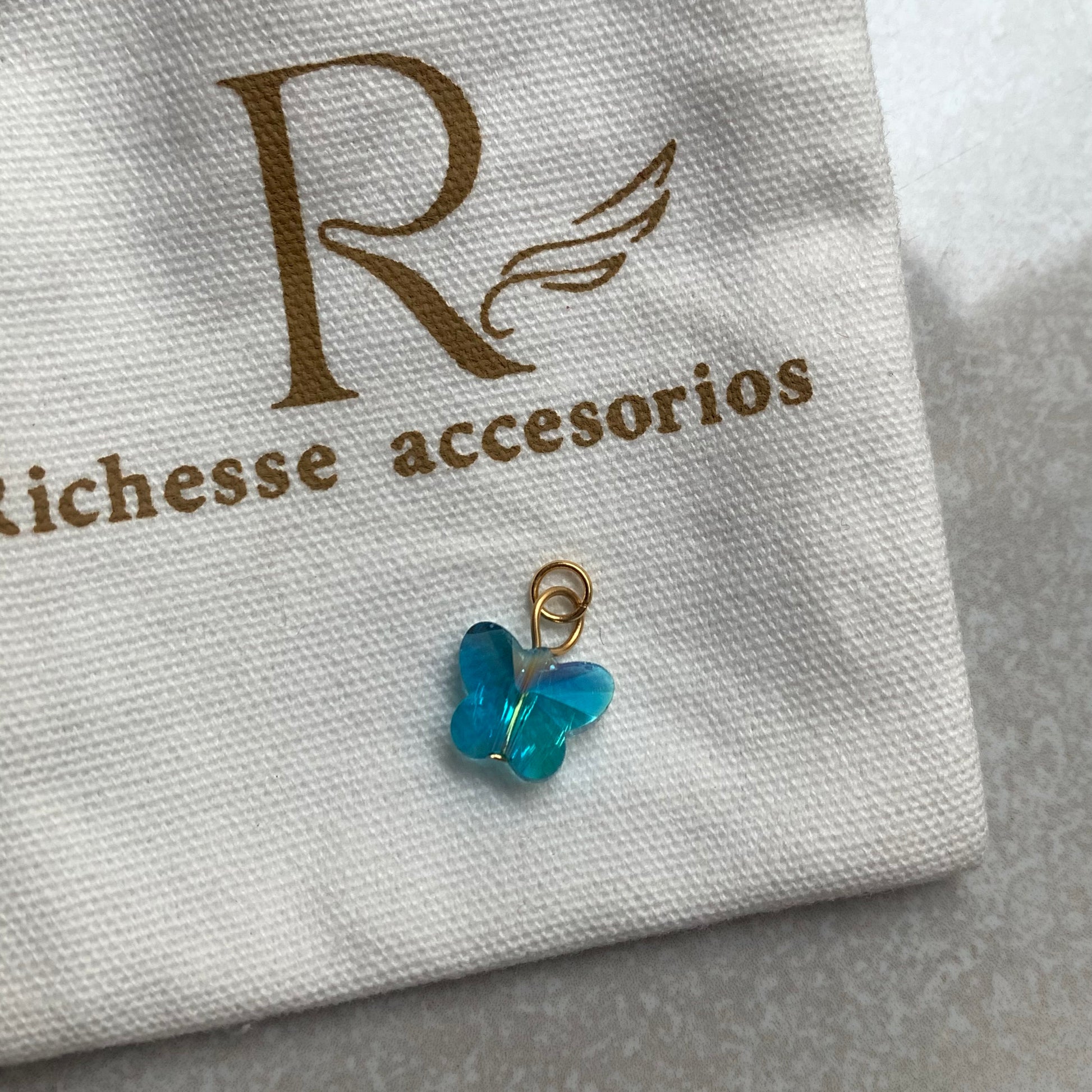 Mariposa color aqua charm - Richesse accesorios