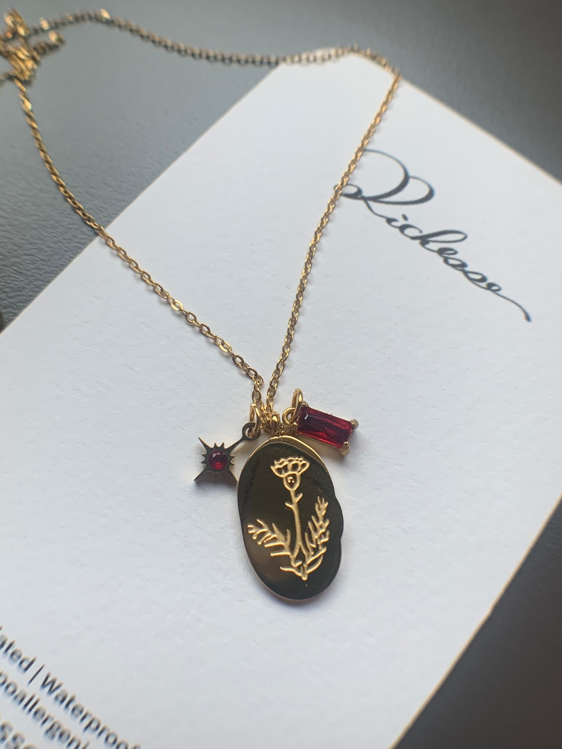 Flor y piedra de nacimiento de enero 1 - Richesse Jewels