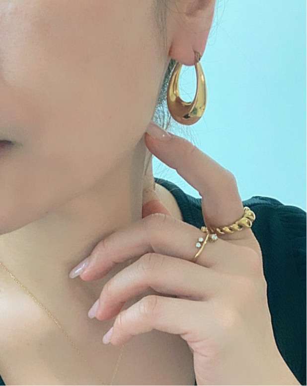 Hoops aretes(L) - Richesse Jewels