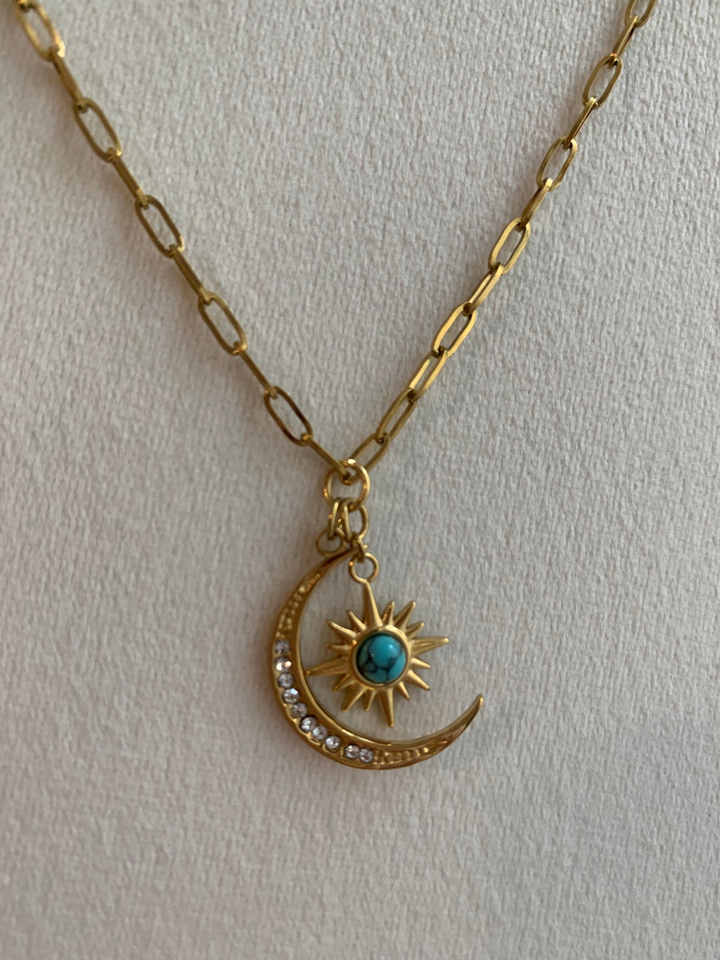 Luna & Estrellas 
Encuentro Celestial - Richesse Jewels