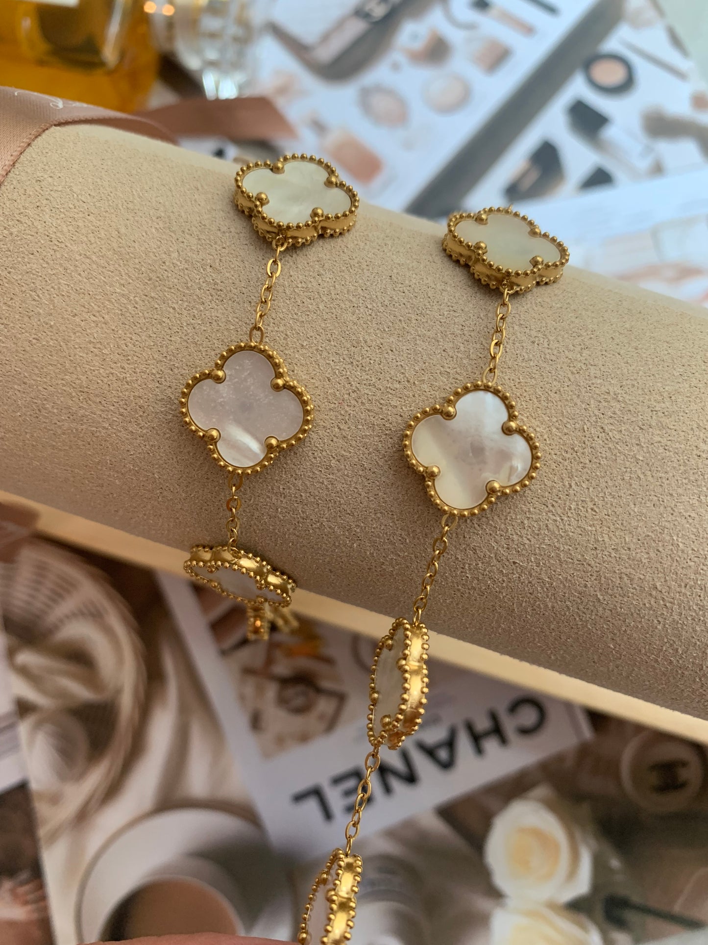 Pulsera Aphrodite Trébol de Cuatro Hojas con Concha 1pcs - Richesse Jewels