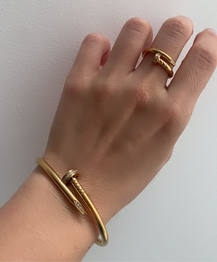 Pulsera Clásica Tipo Clavo de Marca AAA+ - Richesse Jewels