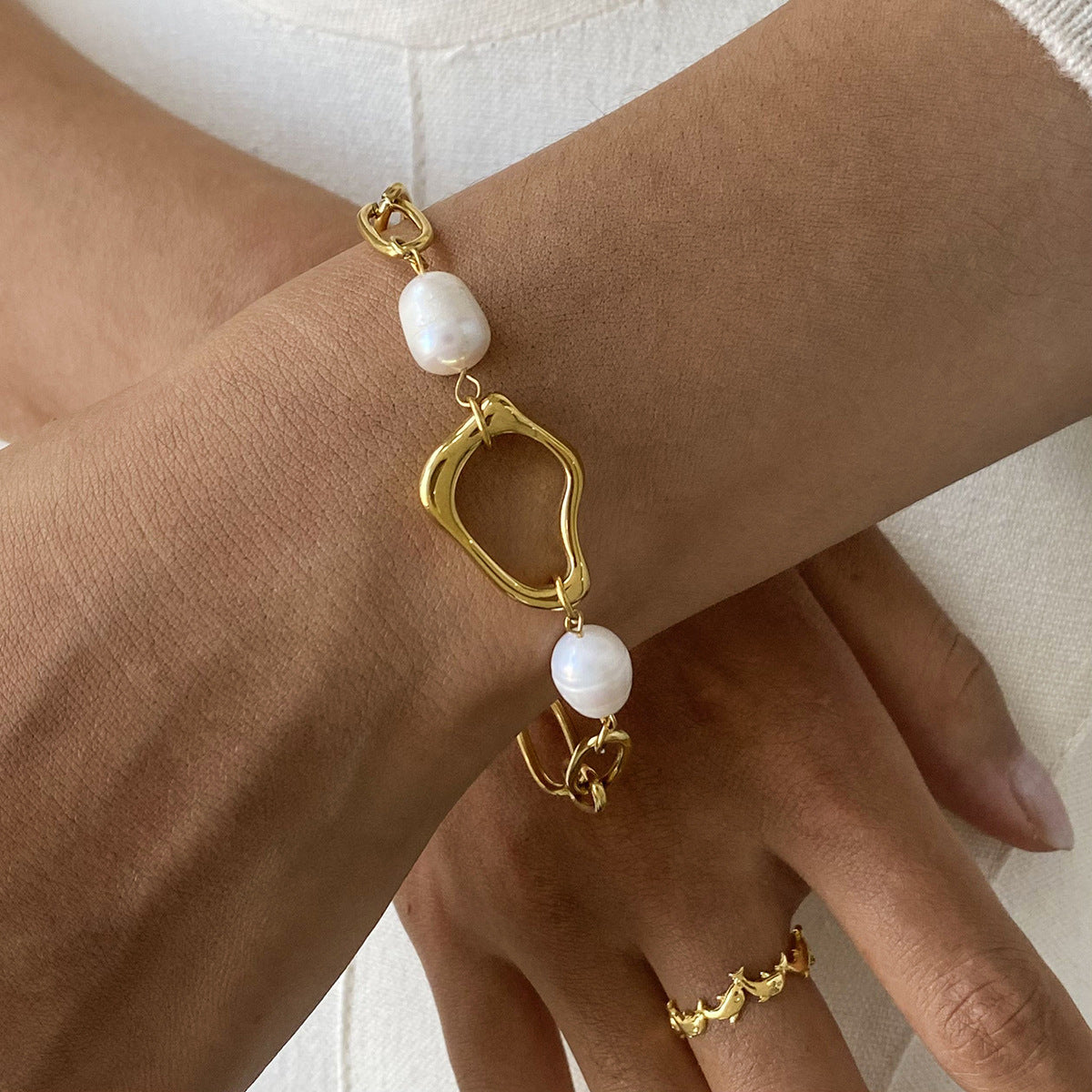 Pulsera Moderna con Perla - Richesse accesorios